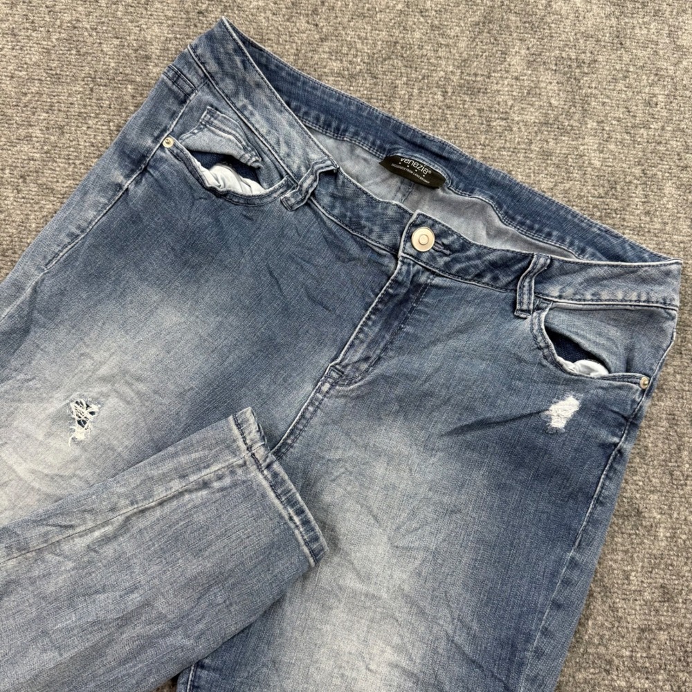 Venezia Jeans Size 18 Blue Distressed Faded Denim Skinny Leg Women's